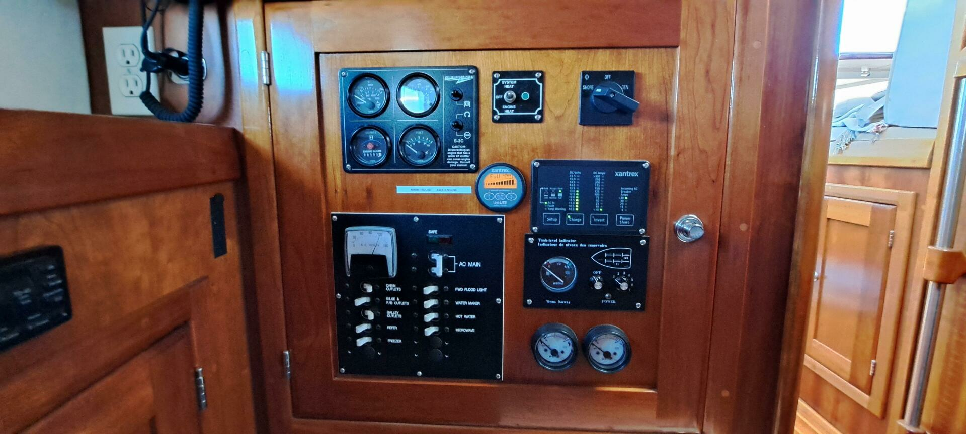1999 Rozema Boat Works — - Image 3