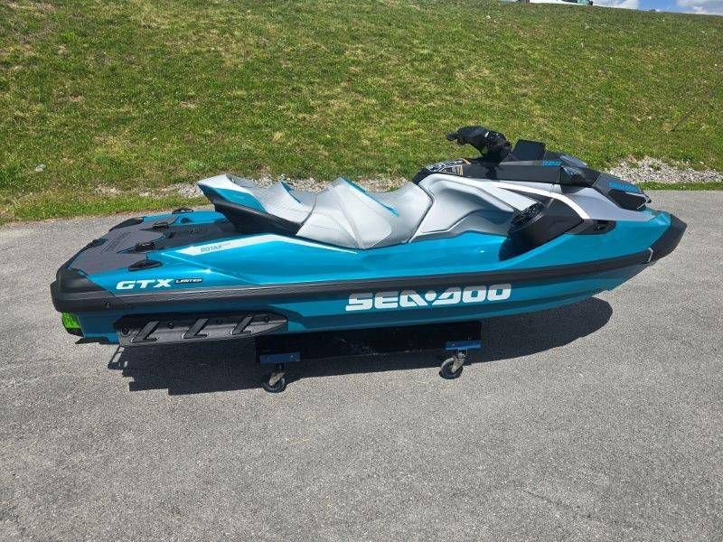 2026 Sea-Doo GTX Limited 325 w/ Sound - 4