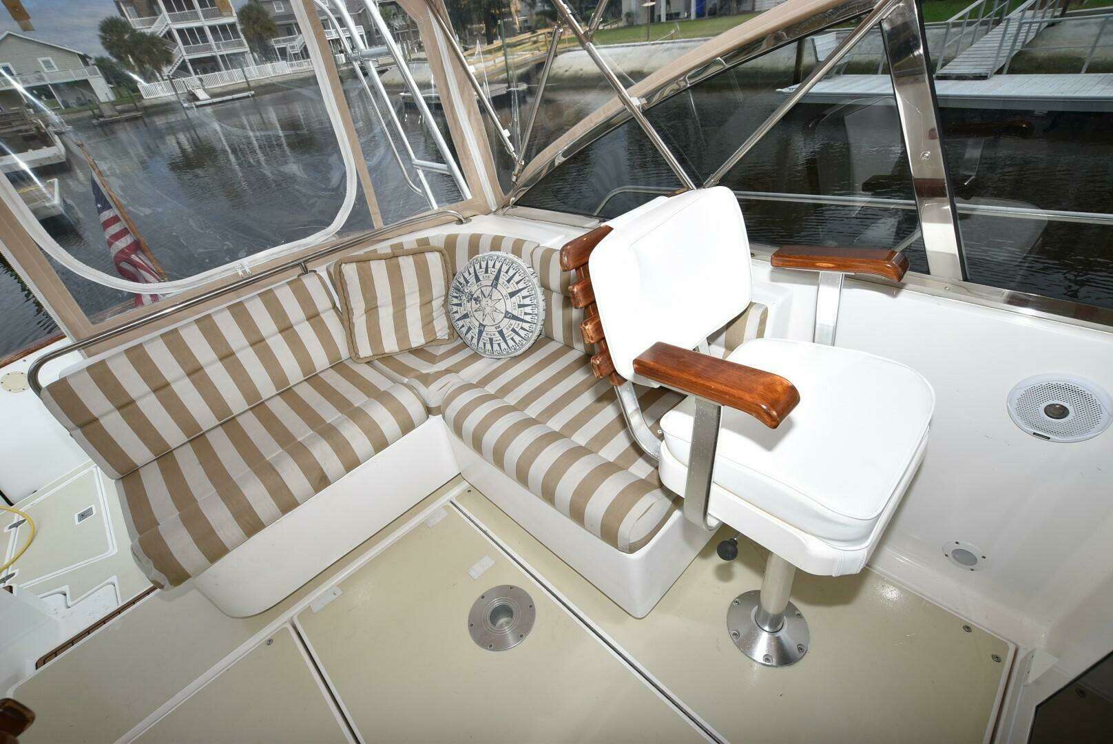 1999 Legacy 34 Express - Image 12