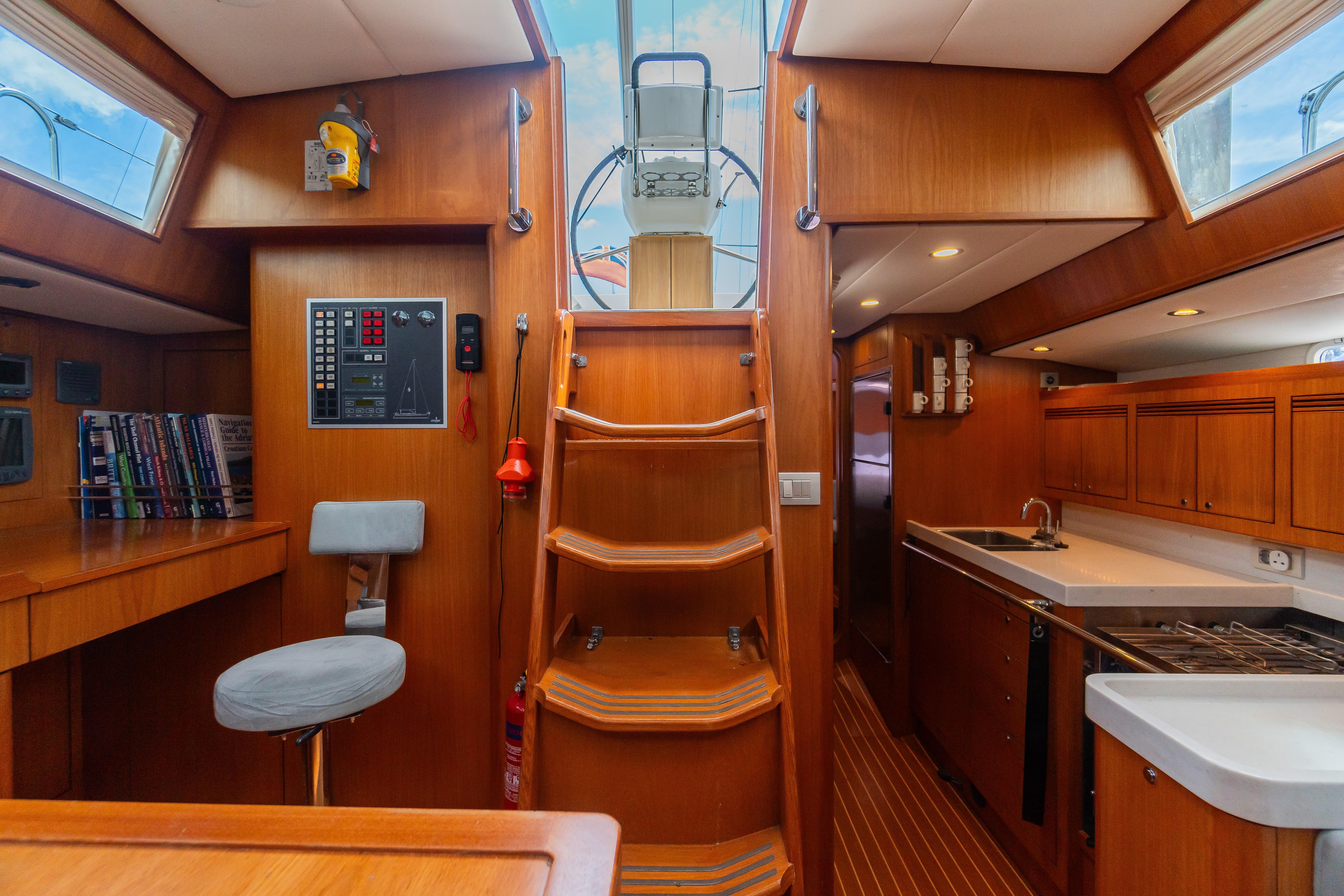 For Sale - Contest 45CS Companionway