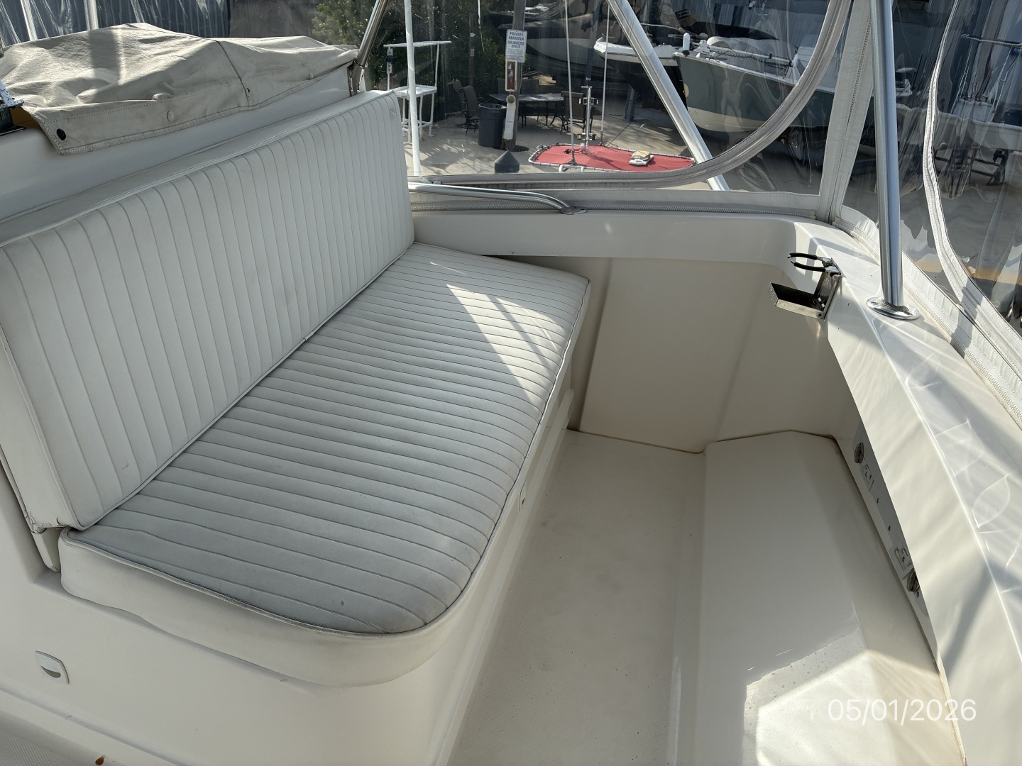2005 Luhrs Convertible - Image 19