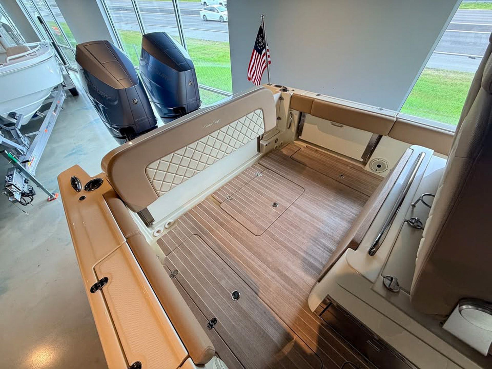 2024 Chris-Craft Catalina 30 Heritage Edition - 7