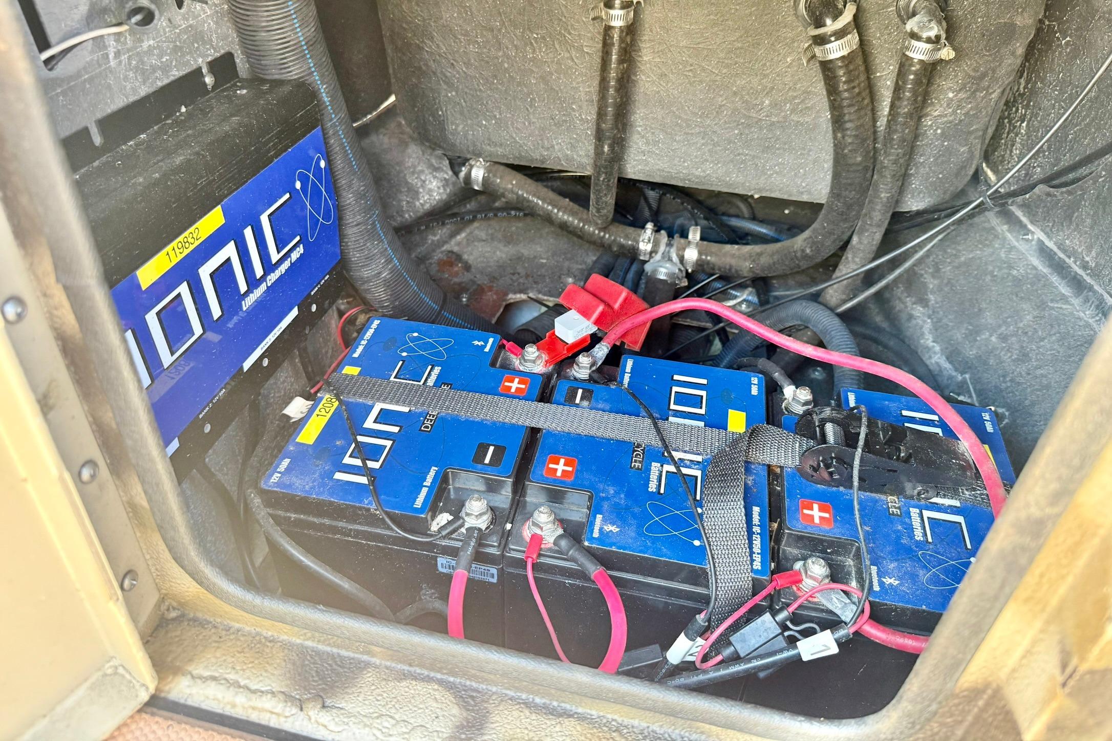 2019 Excel 230 Bay Pro boat with Ionic lithium batteries installed.
