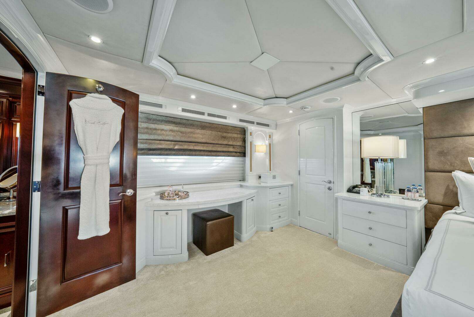 2005 Trinity Yachts Tri-Deck - Image 14