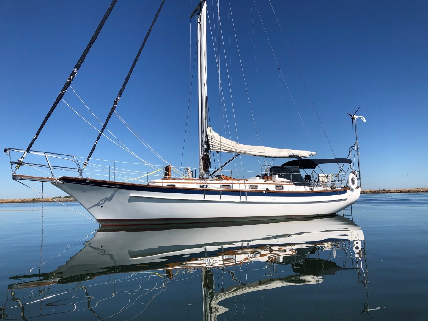 1990 Cabo Rico 38R - Image 3
