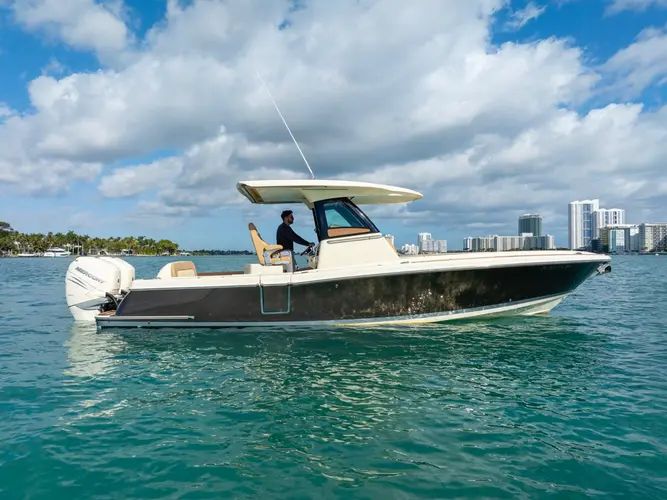 2022 Chris-craft Catalina 30 - Image 3