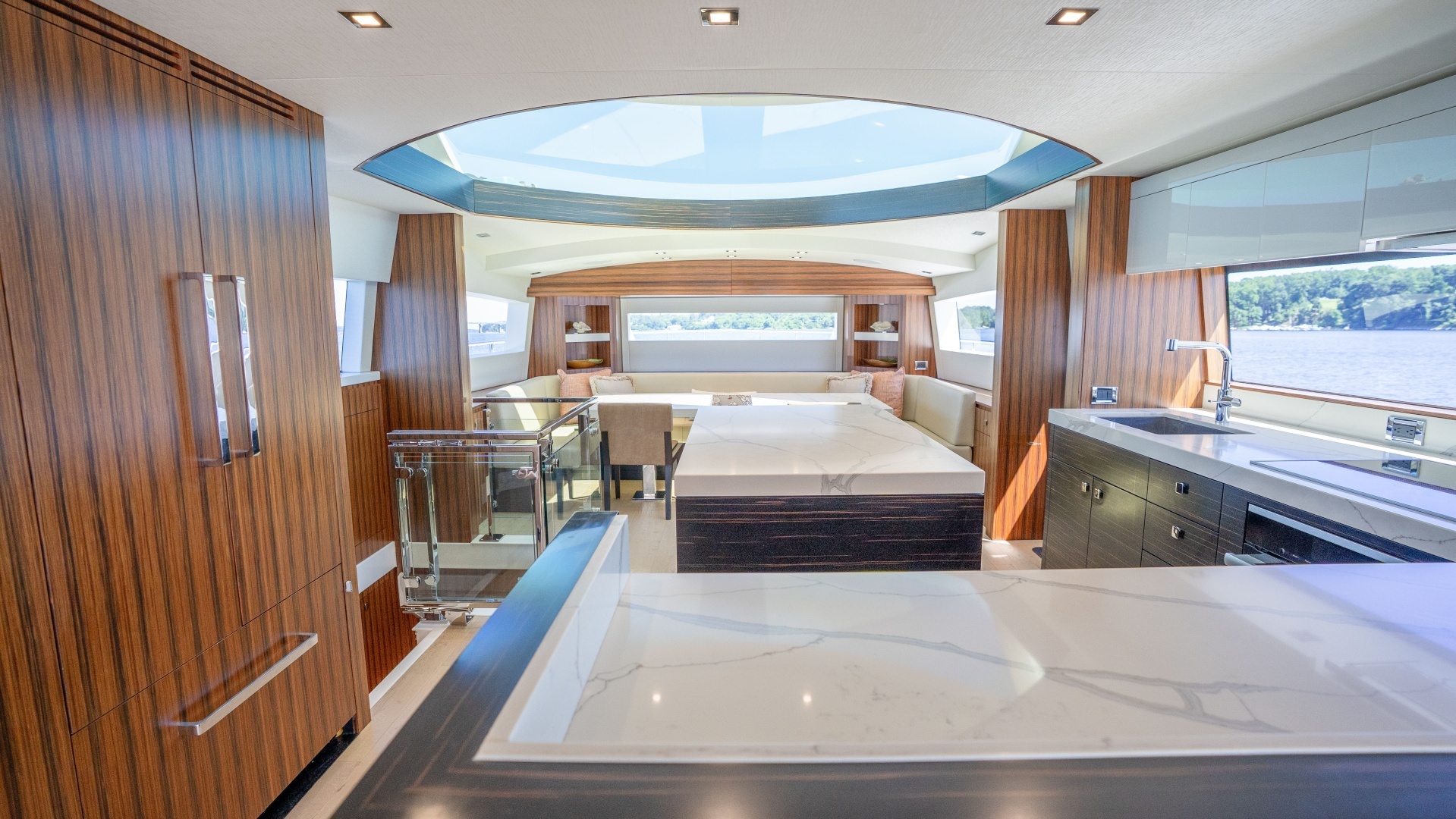 2021 Hatteras M75 Panacera - Image 24