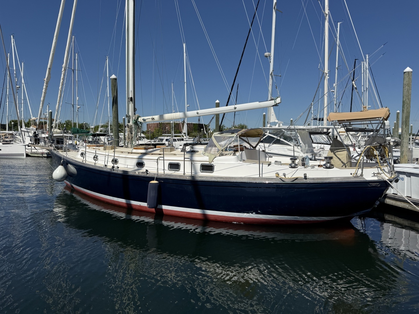 2001 Shannon 43 Cutter - Image 2