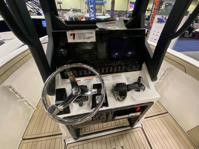 2024 Yamaha Boats 255 FSH Sport H - 12