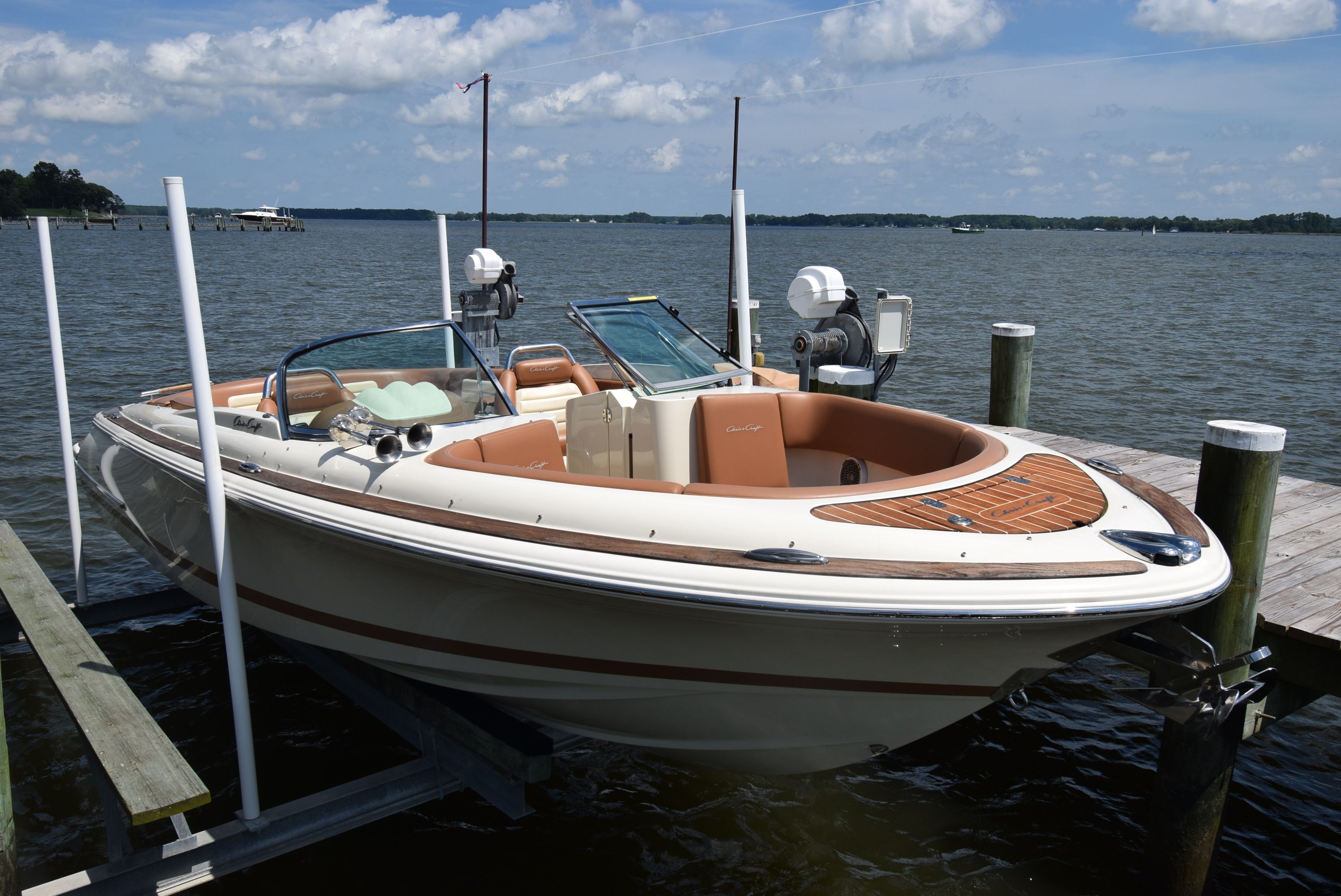 2014 Chris-Craft Launch 25 - 3