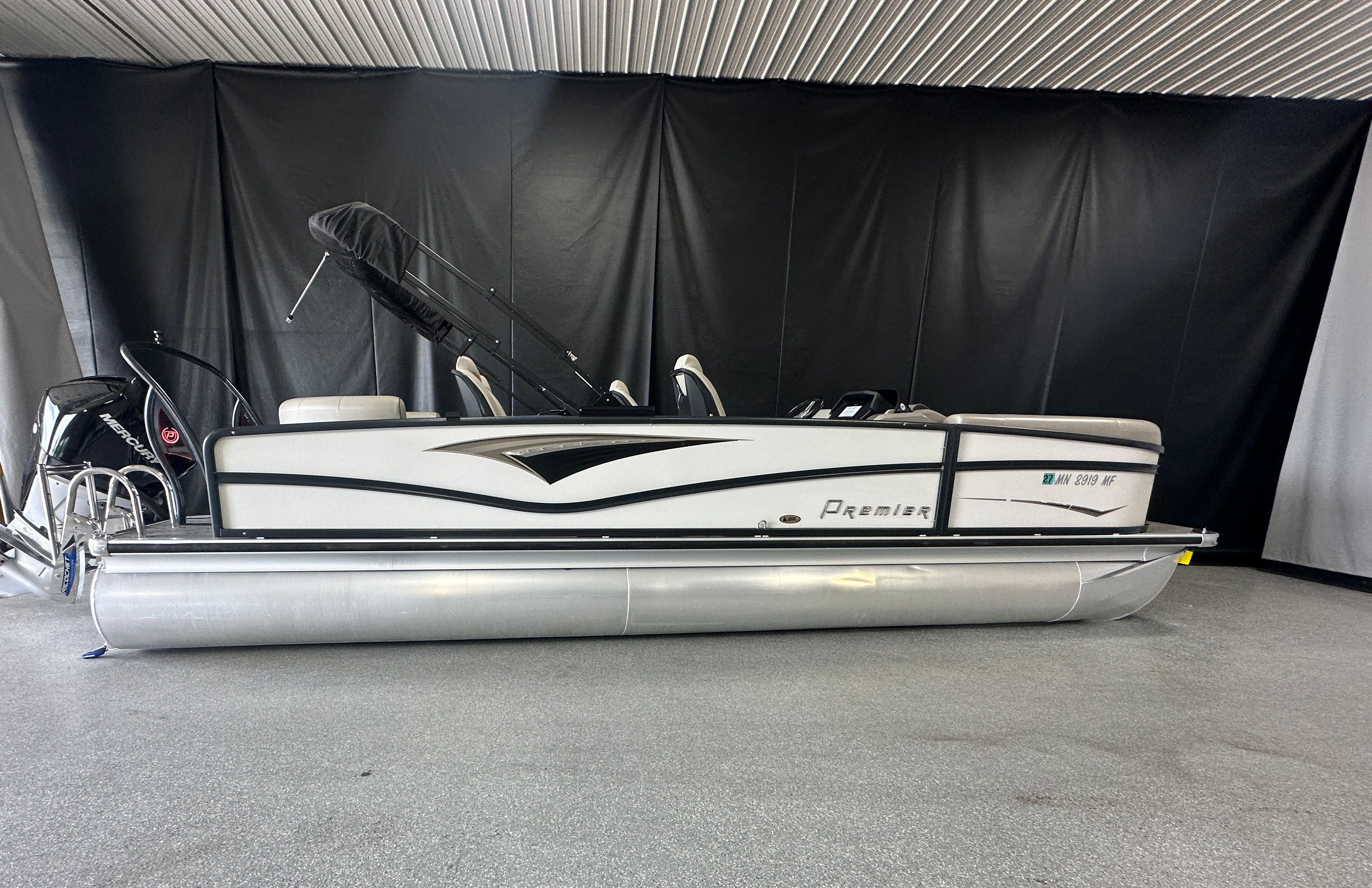 2022 Premier 250 Solaris