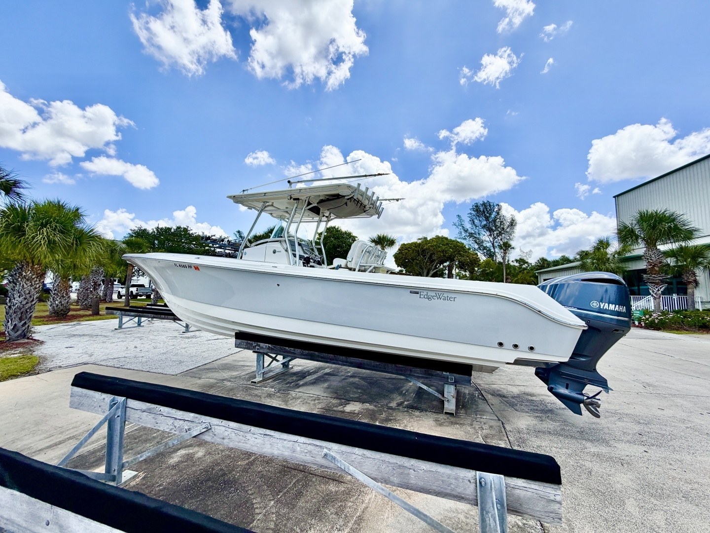 2013 Edgewater 318 CC - Image 7