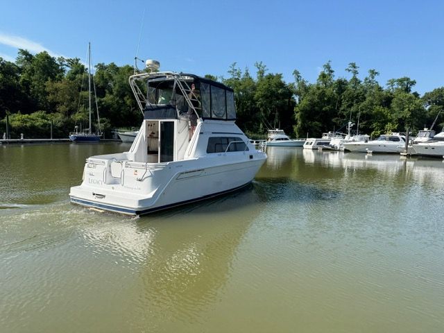 1998 Mainship 31 - 23