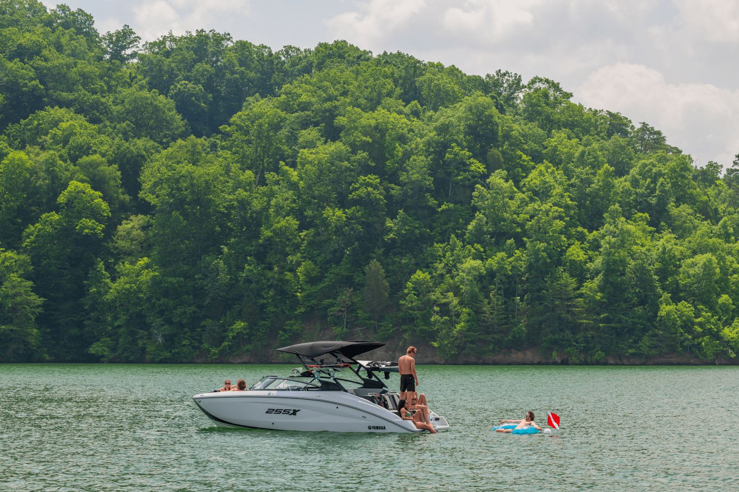 2026 Yamaha Boats 255XD - 5