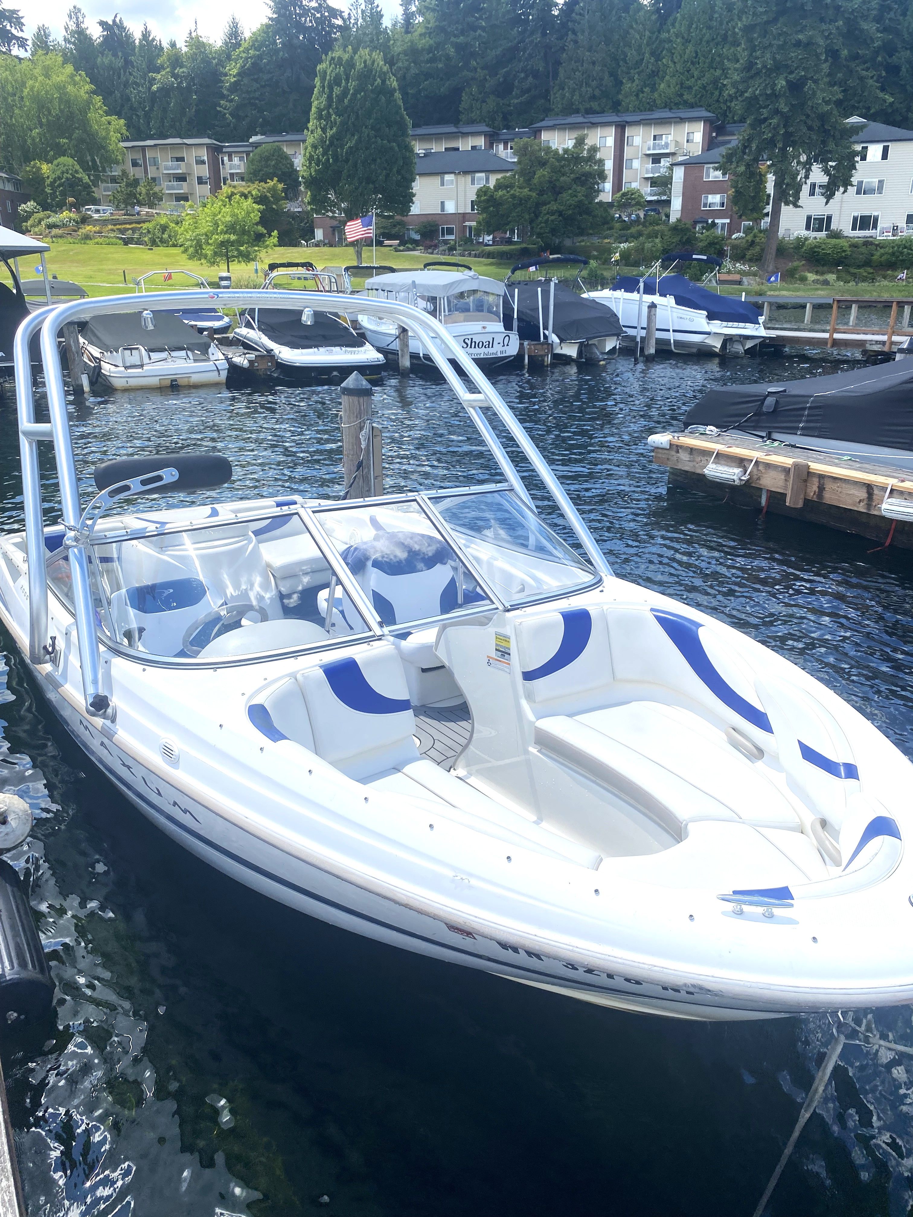 2004 Maxum 2000 SR3