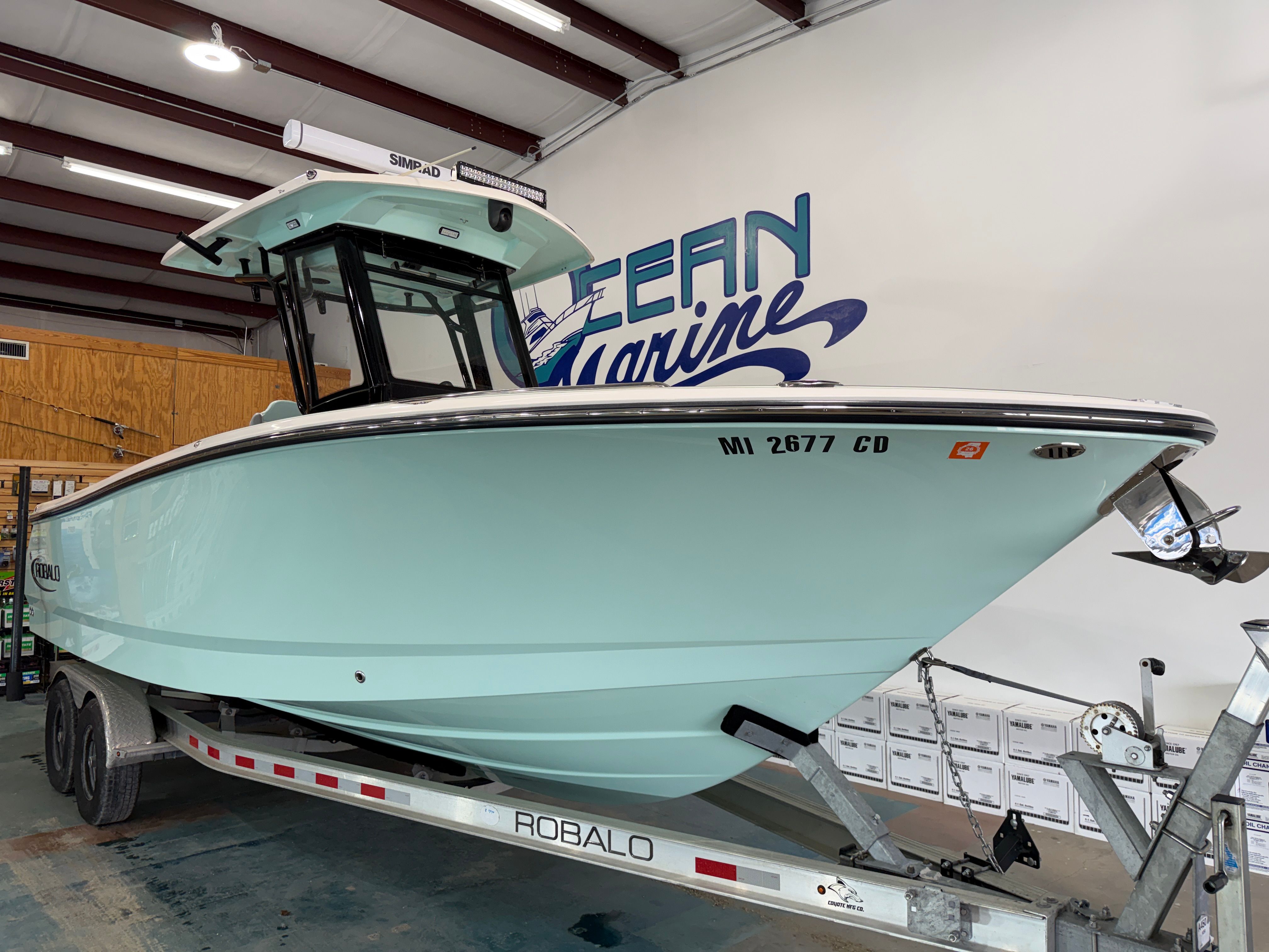 2023 Robalo R250 Center Console - 3