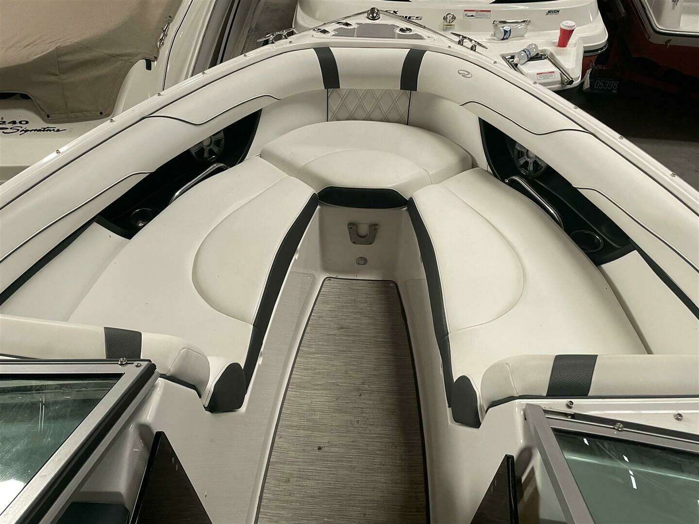 2019 Regal 2300 - Image 8