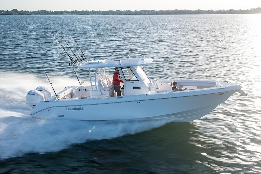 2025 Everglades 335 Center Console