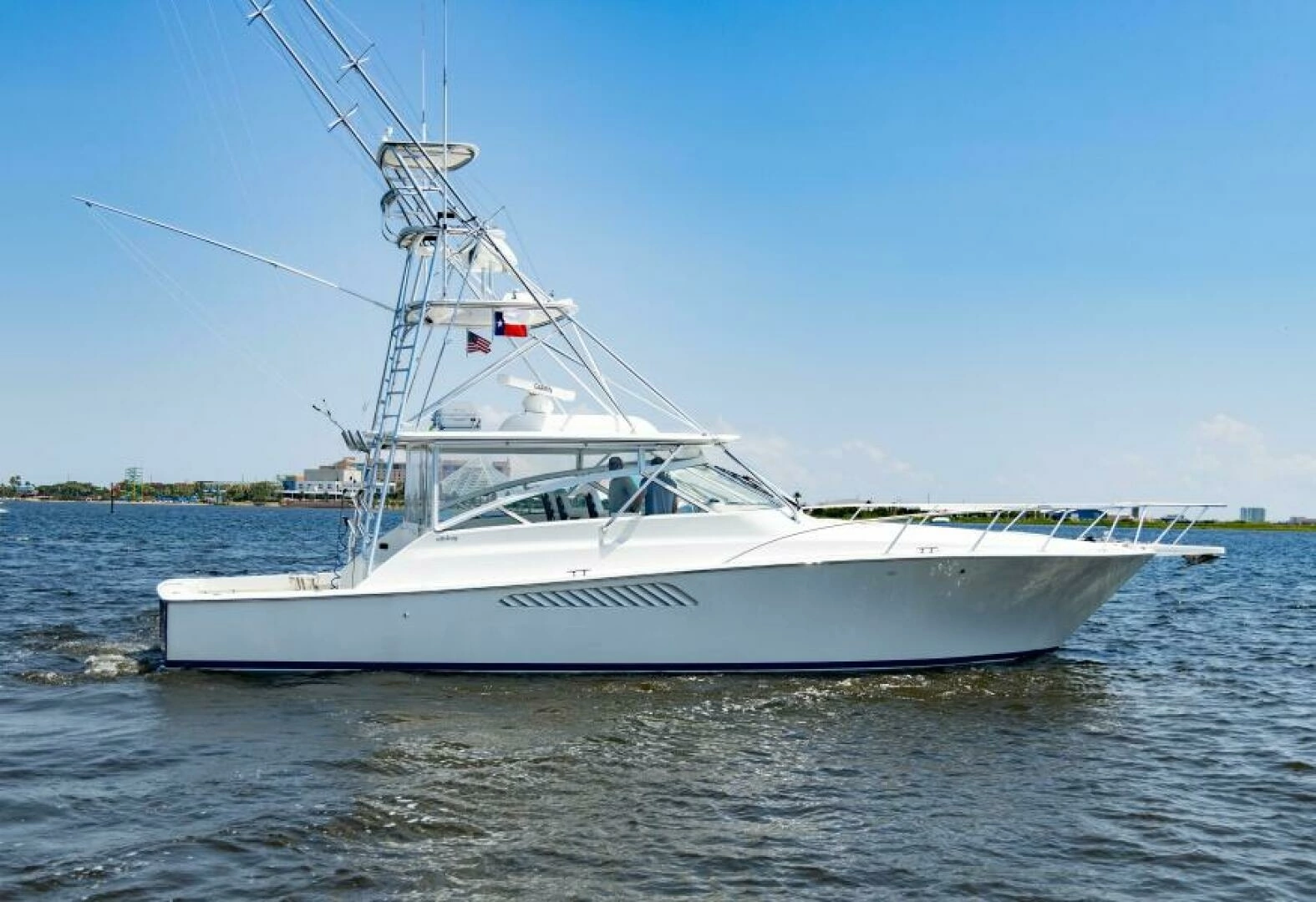 2009 Viking 45 Open - Image 31