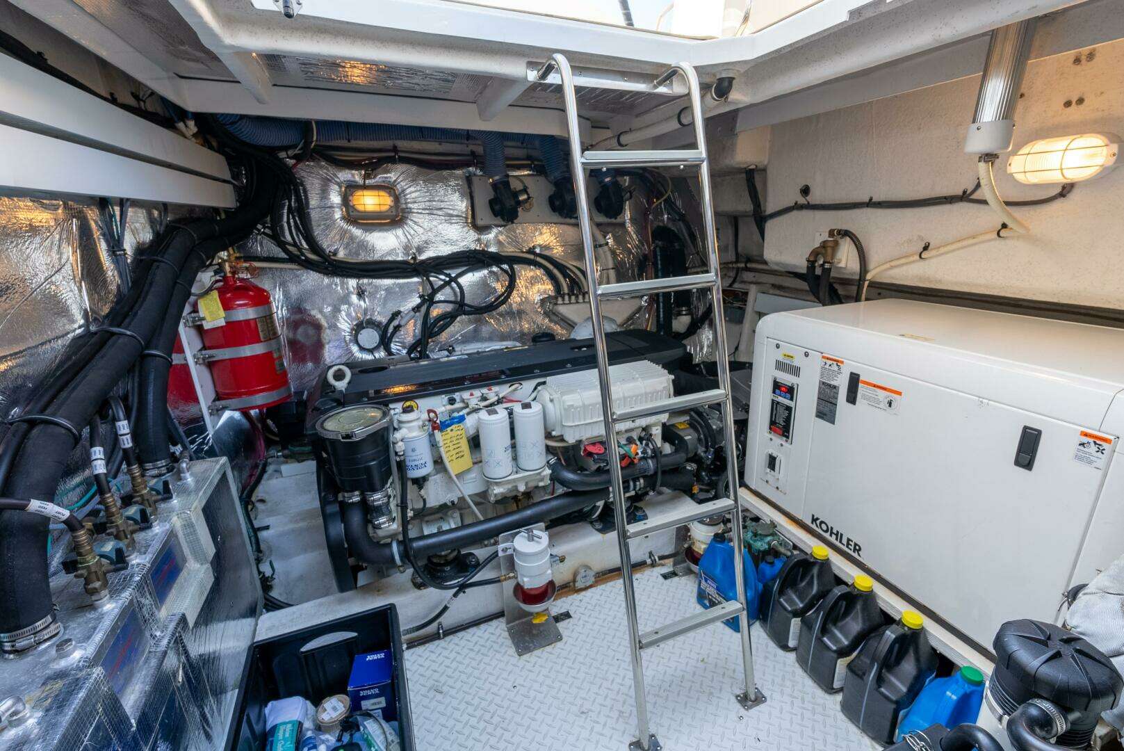 2013 Cruisers 48 Cantius - Image 41