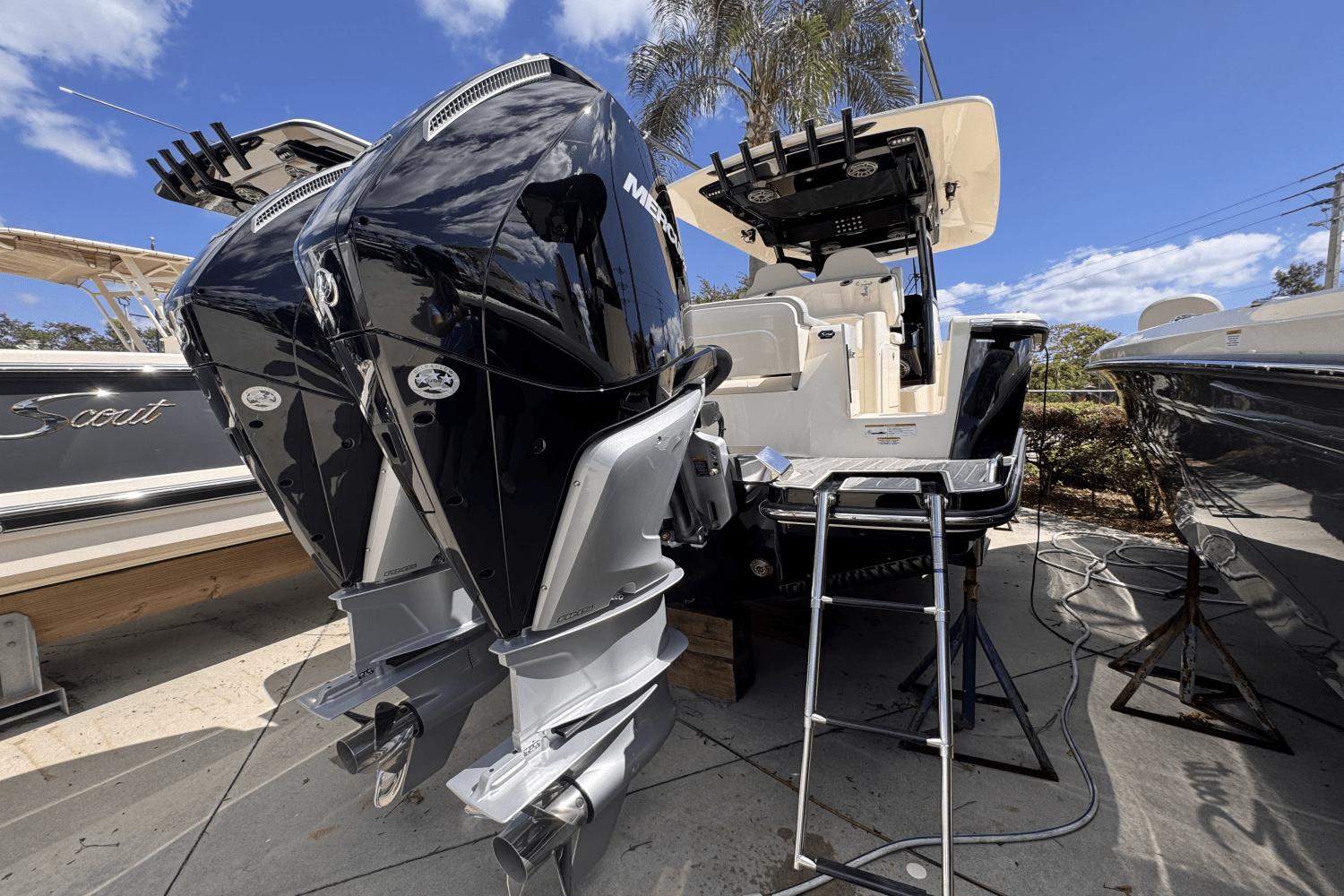 2025 Scout 305 LXF - 4