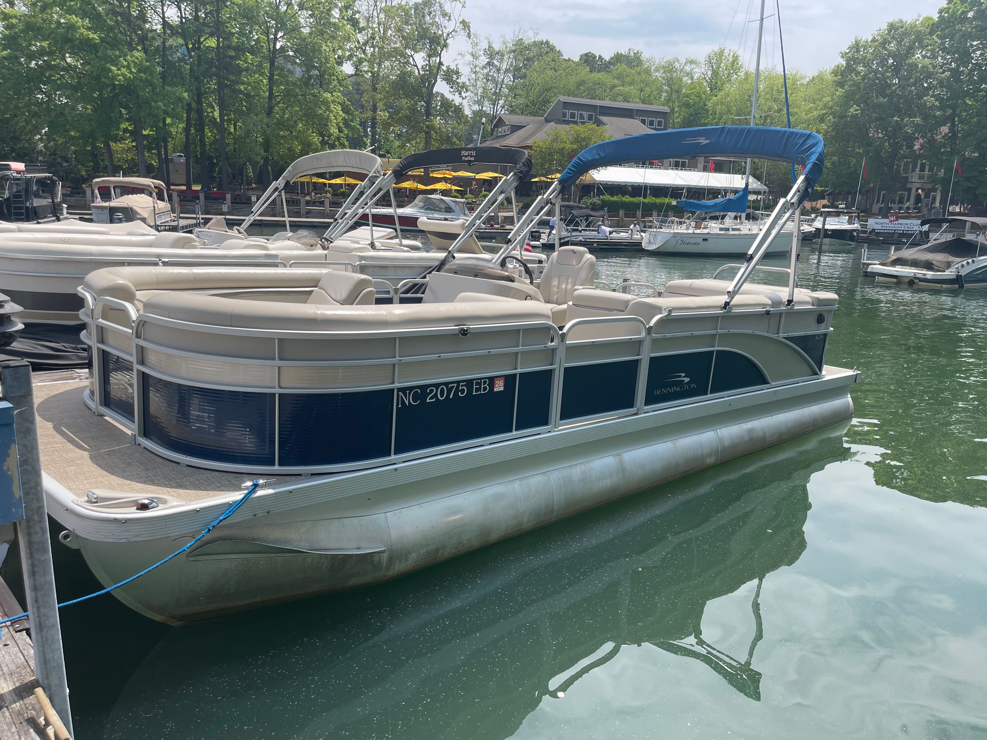 2015 Bennington 24SLX