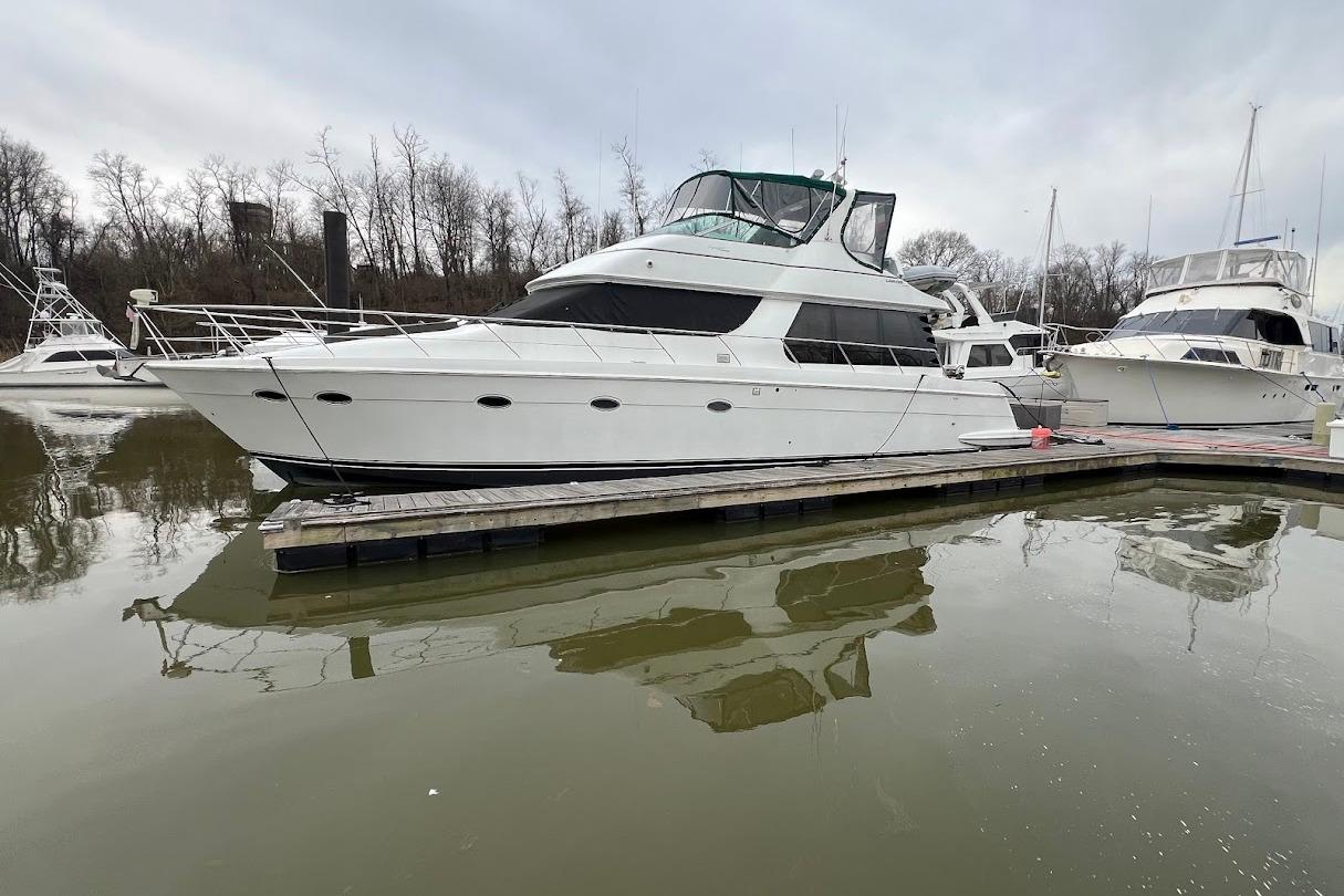 2000 Carver 530 Voyager Pilothouse