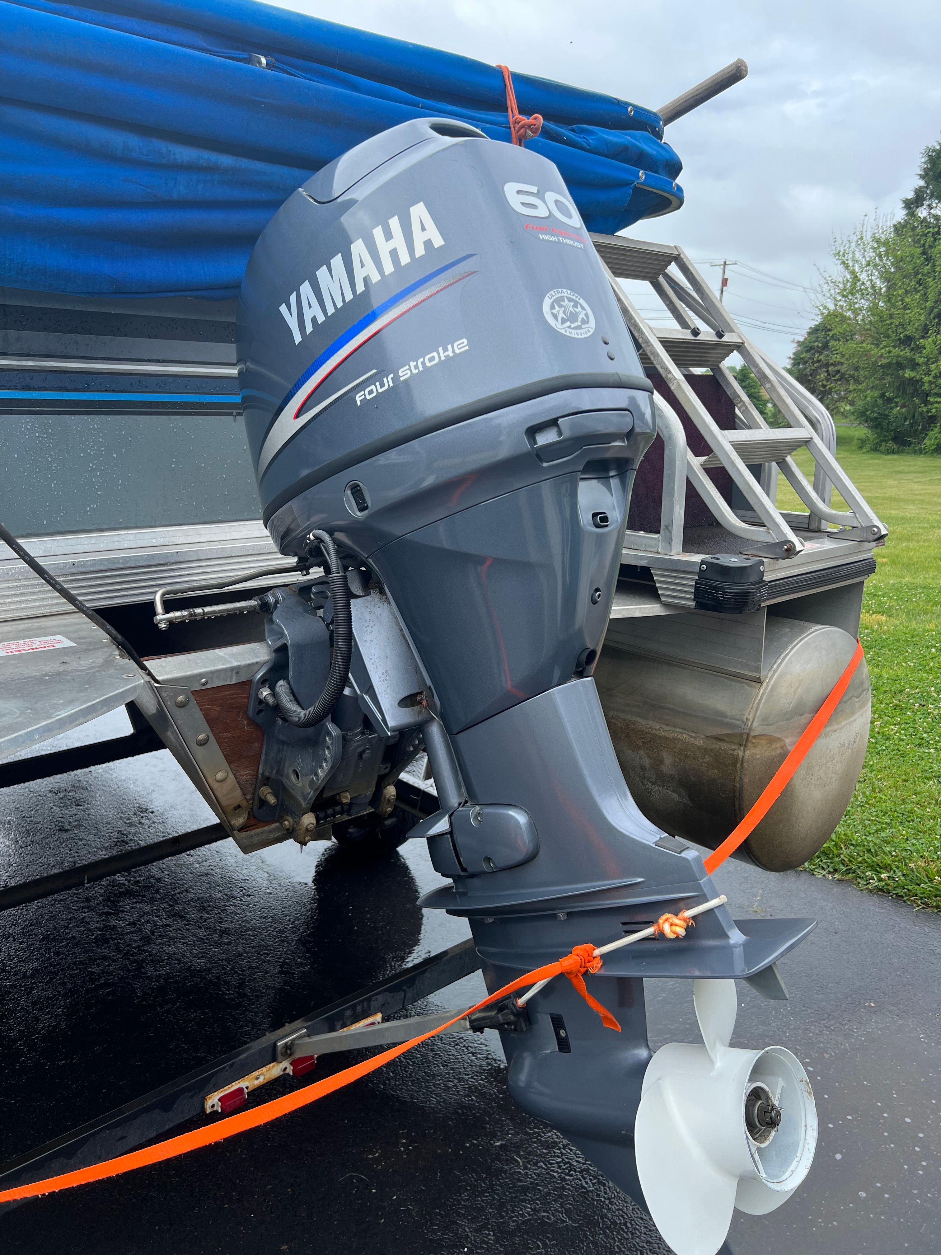 Yamaha 60 HP outboard motor on 1991 Tracker Bass Buggy.