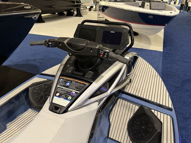 2026 Yamaha WaveRunner Crosswave® - 15