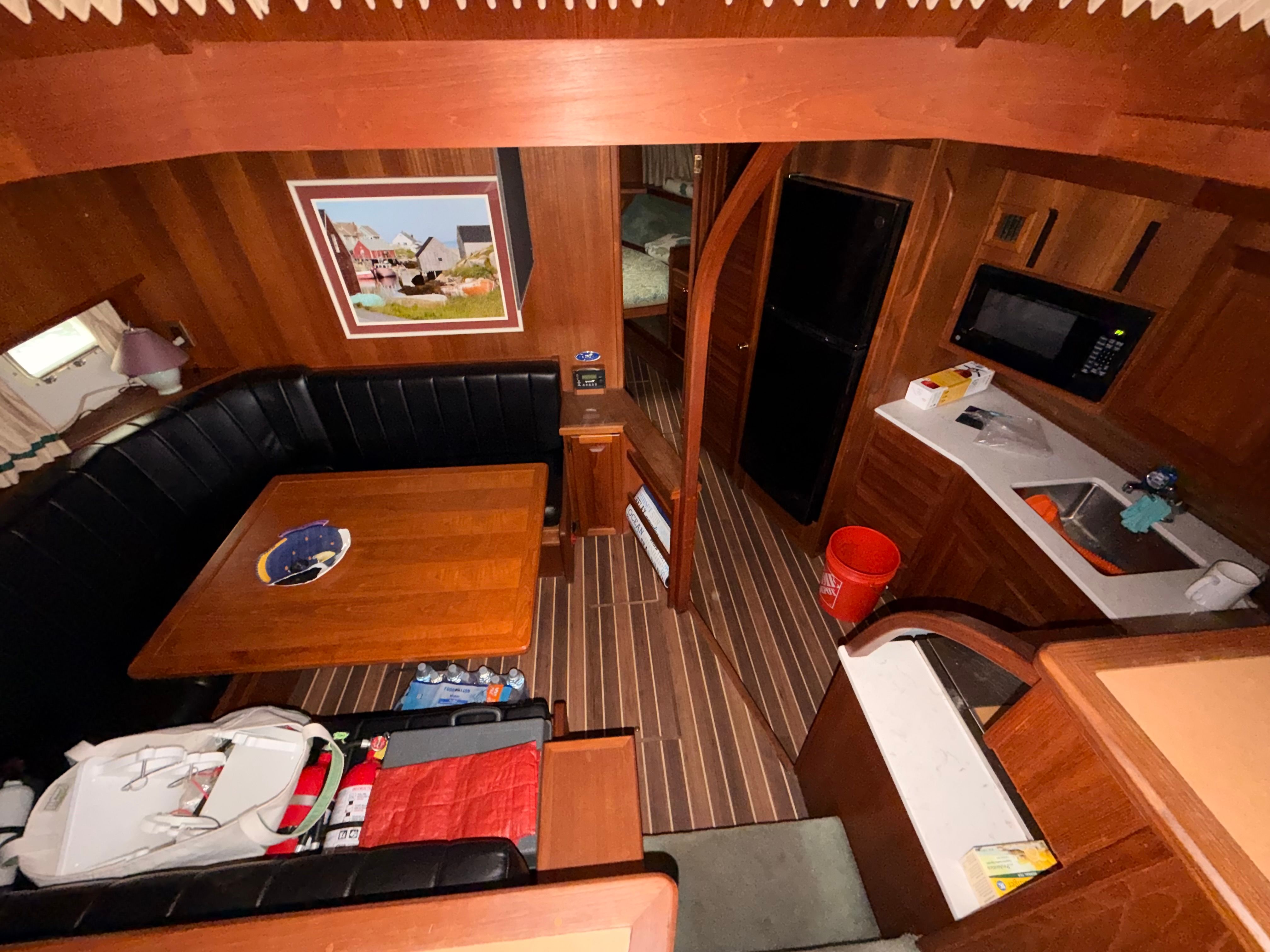 1987 Viking Dbl Cabin Motor Yacht - 49