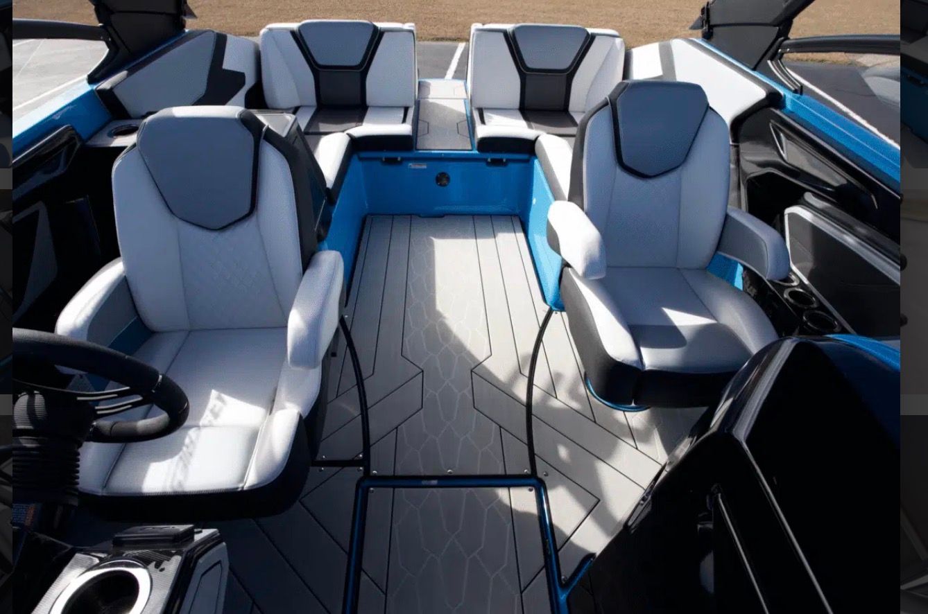 2023 Yamaha Boats 255XE - 4