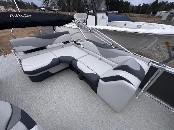 2025 Avalon LSZ Cruise Rear Bench with sleek gray and white seating on a pontoon boat.