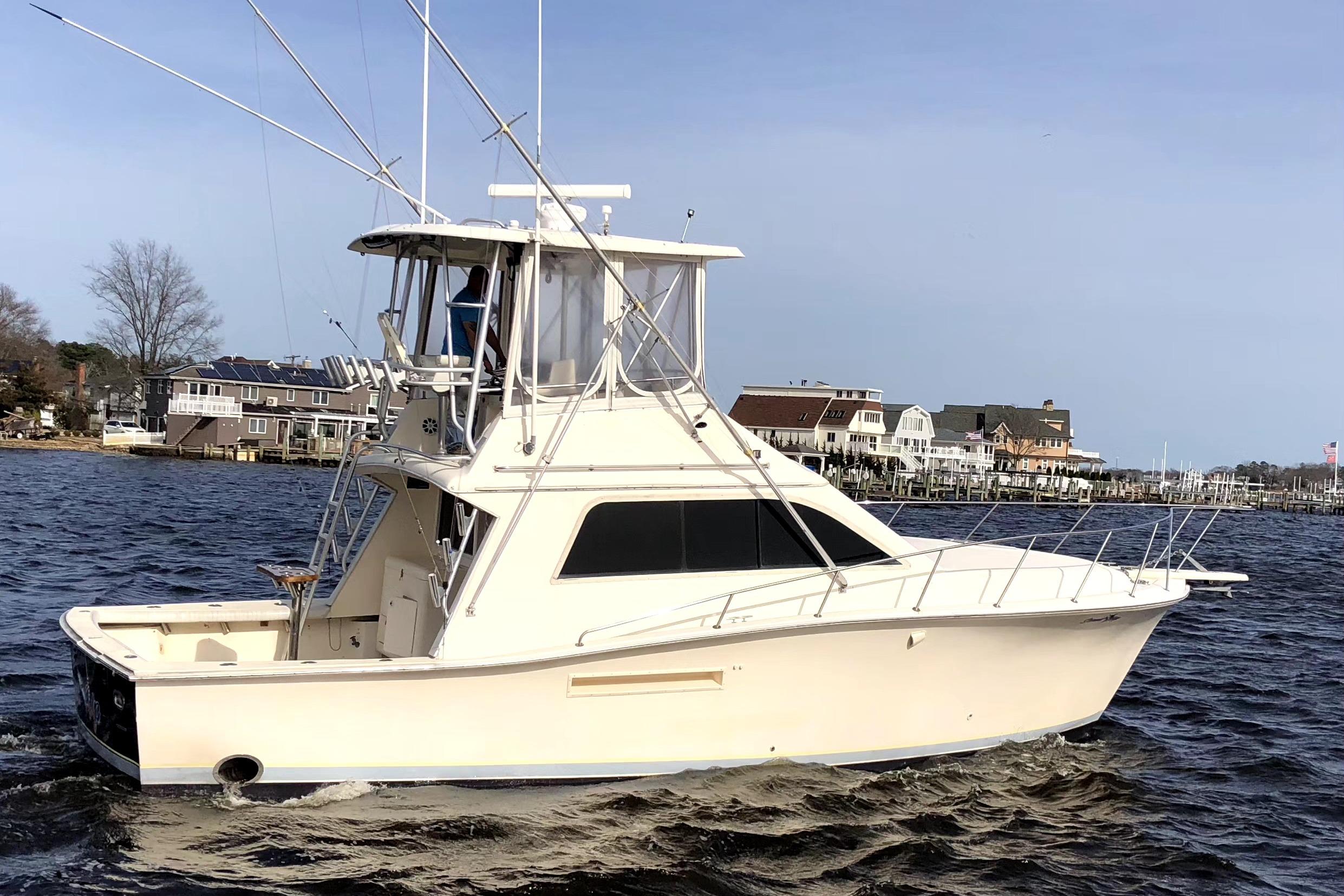 1991 Pacemaker 37 Sportfisherman