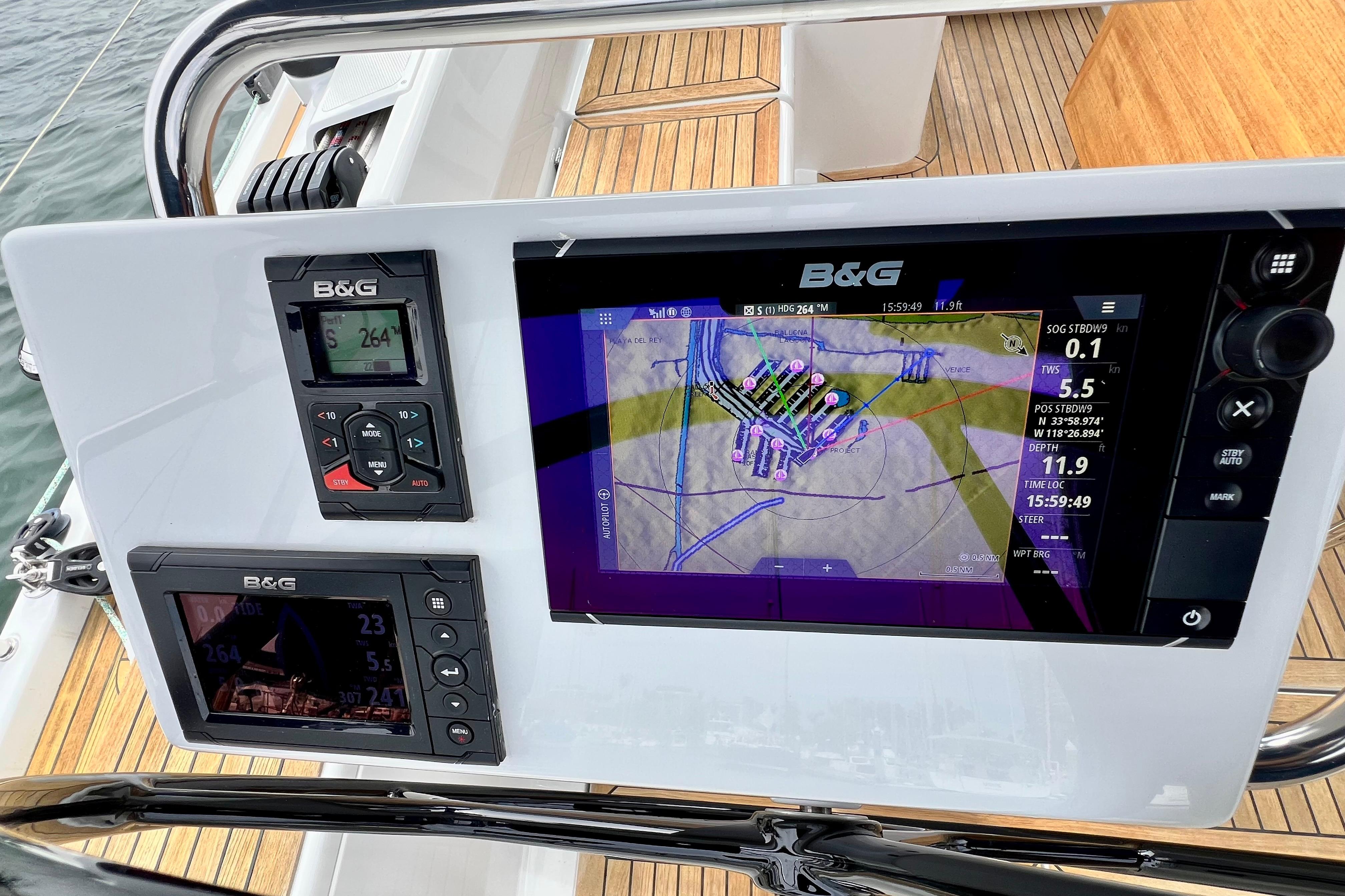 Navigation system on a 2016 Hanse 455 yacht, featuring B&G displays and controls.