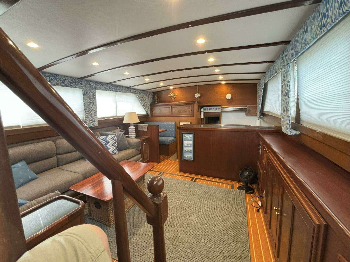 1972 Matthews 4 Flush Deck - Image 54