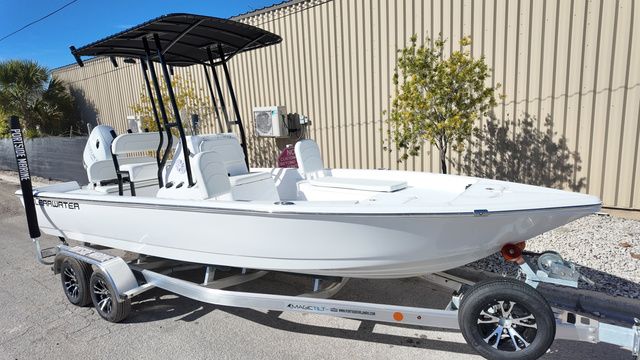 2026 Clearwater 2100 Bay