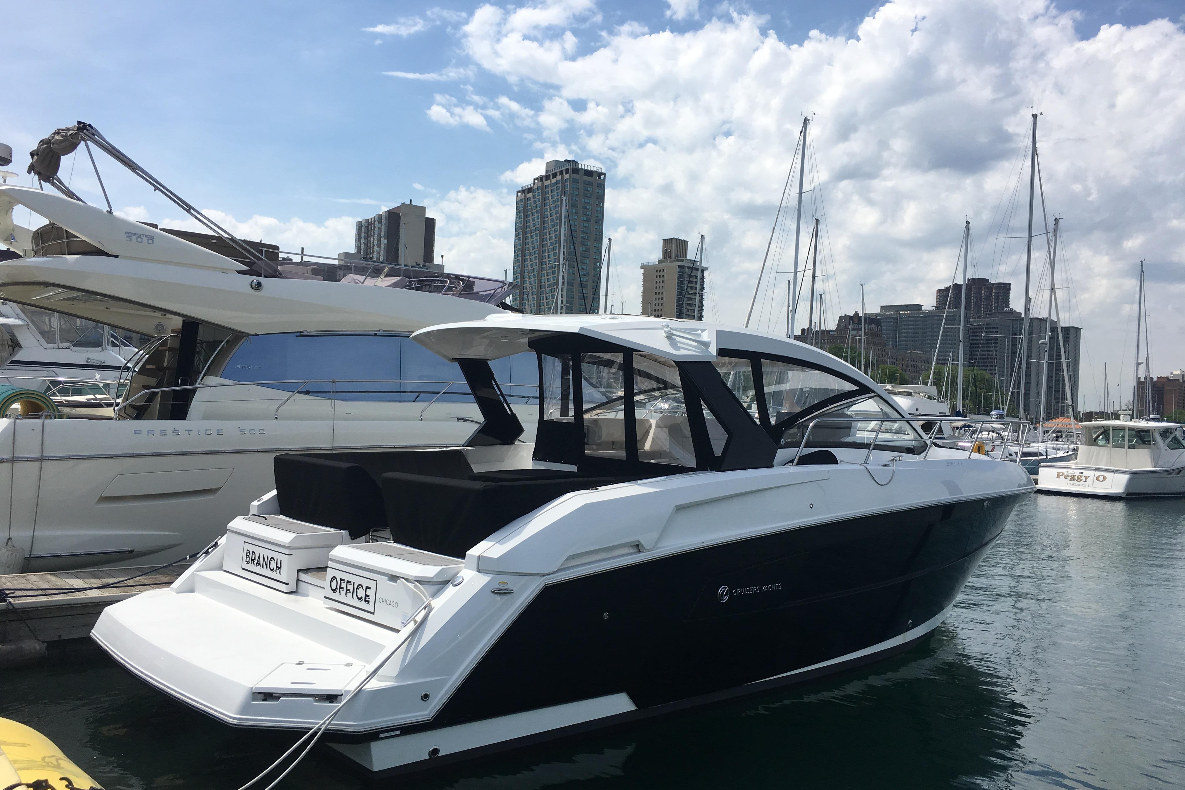2016 Cruisers 390 Express