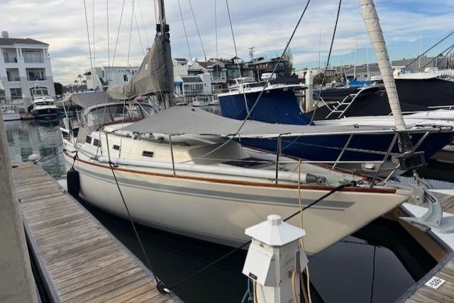 1979 CAL CAL 39 MK II TALL RIG