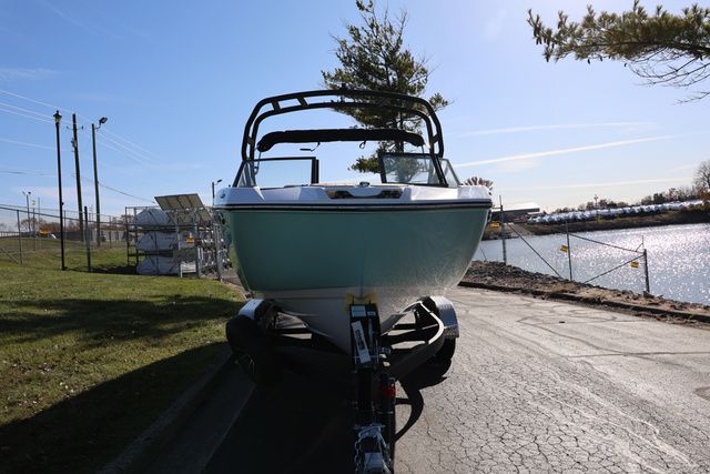 2026 Yamaha Boats 222S - 19