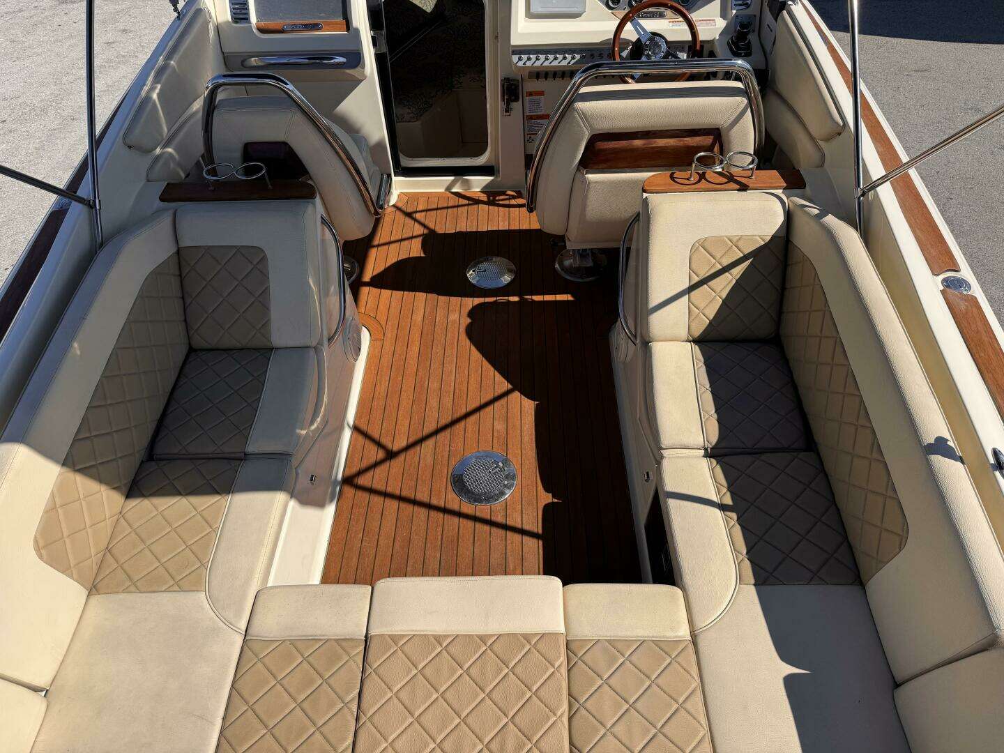 2019 Chris-Craft — - Image 7