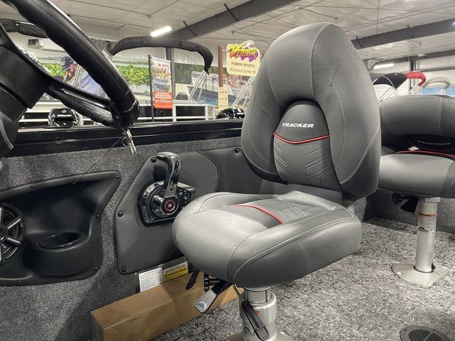 2026 Tracker Targa™ V-19 Combo - 23