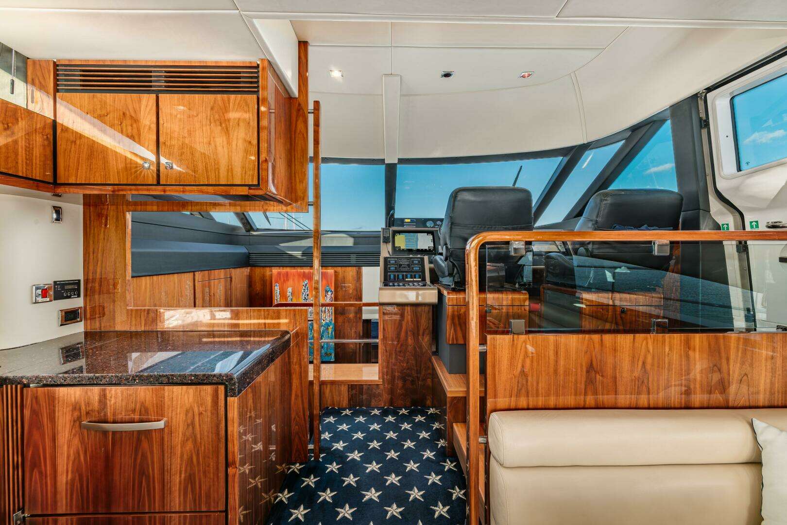 2011 Fairline 65 Squadron - Image 38