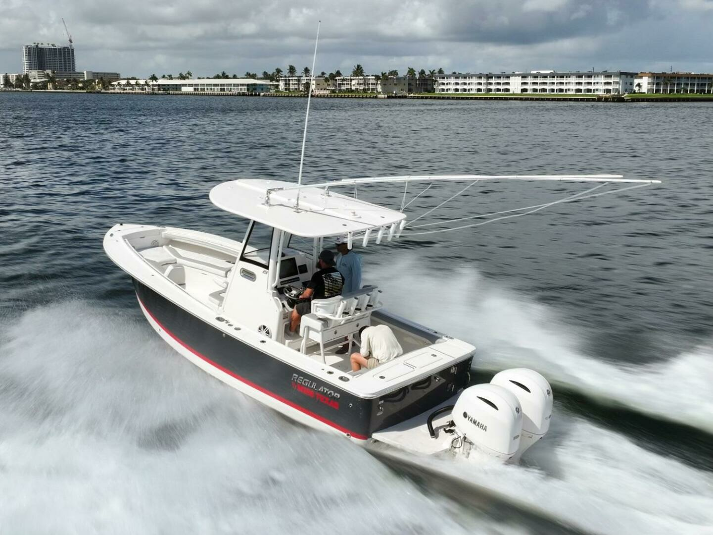 2020 Regulator 23 FS - Image 4