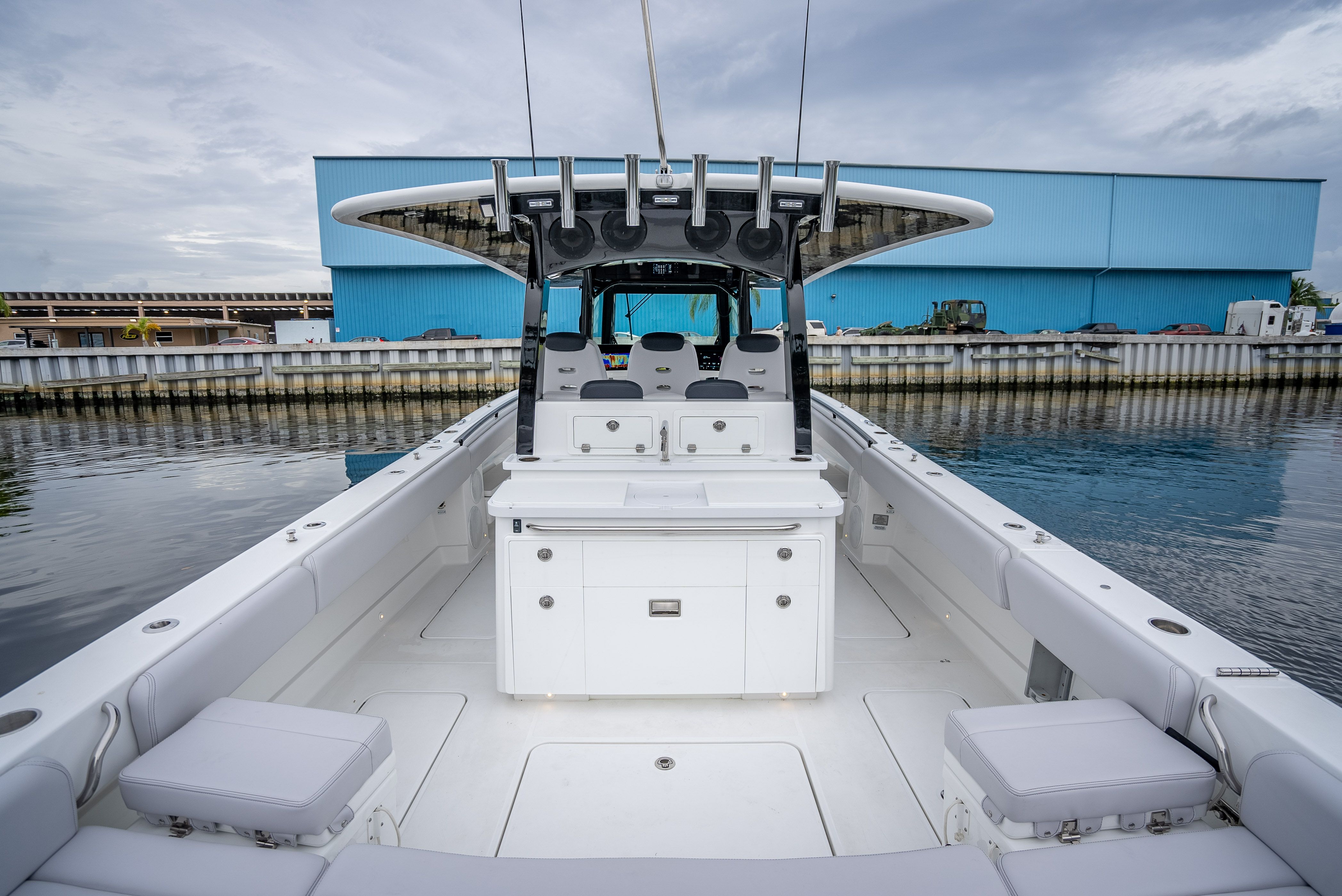 2024 HCB 42 Lujo - 33