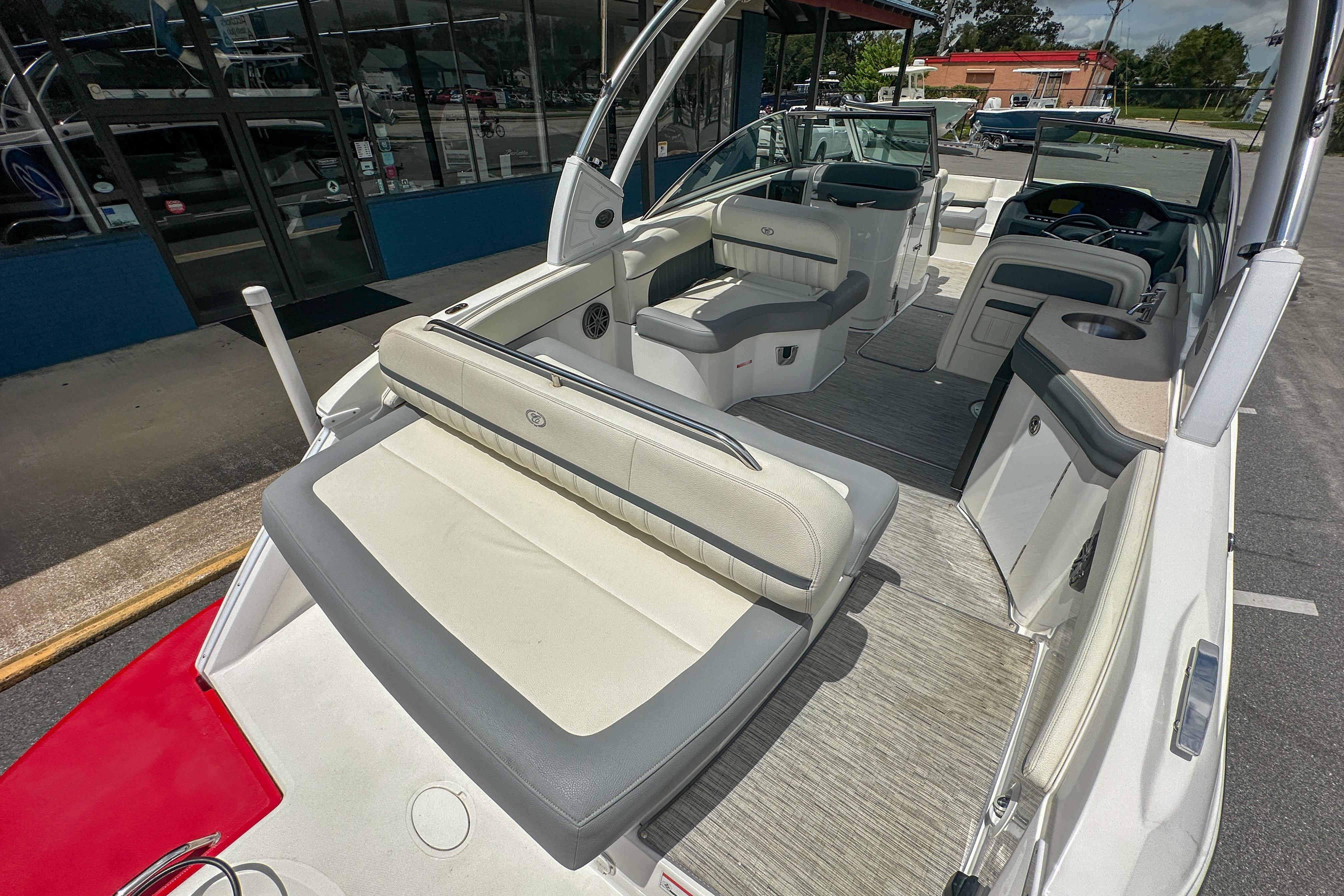 2022 Cobalt 25SC boat interior with spacious seating and modern design.