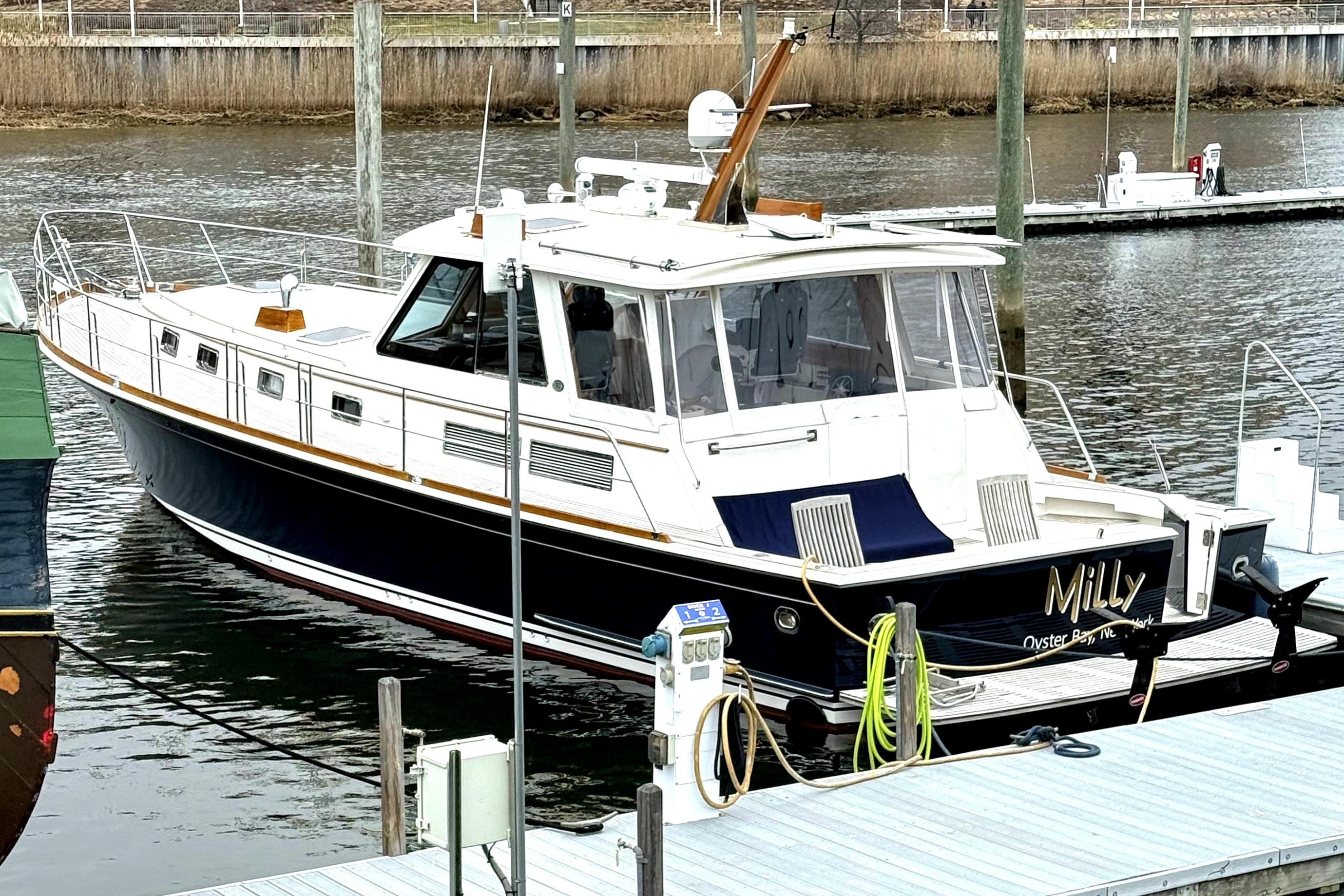 2004 Grand Banks 49 Eastbay HX