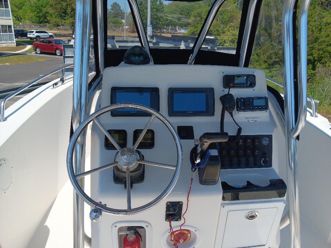 2007 Edgewater 205CC - 16