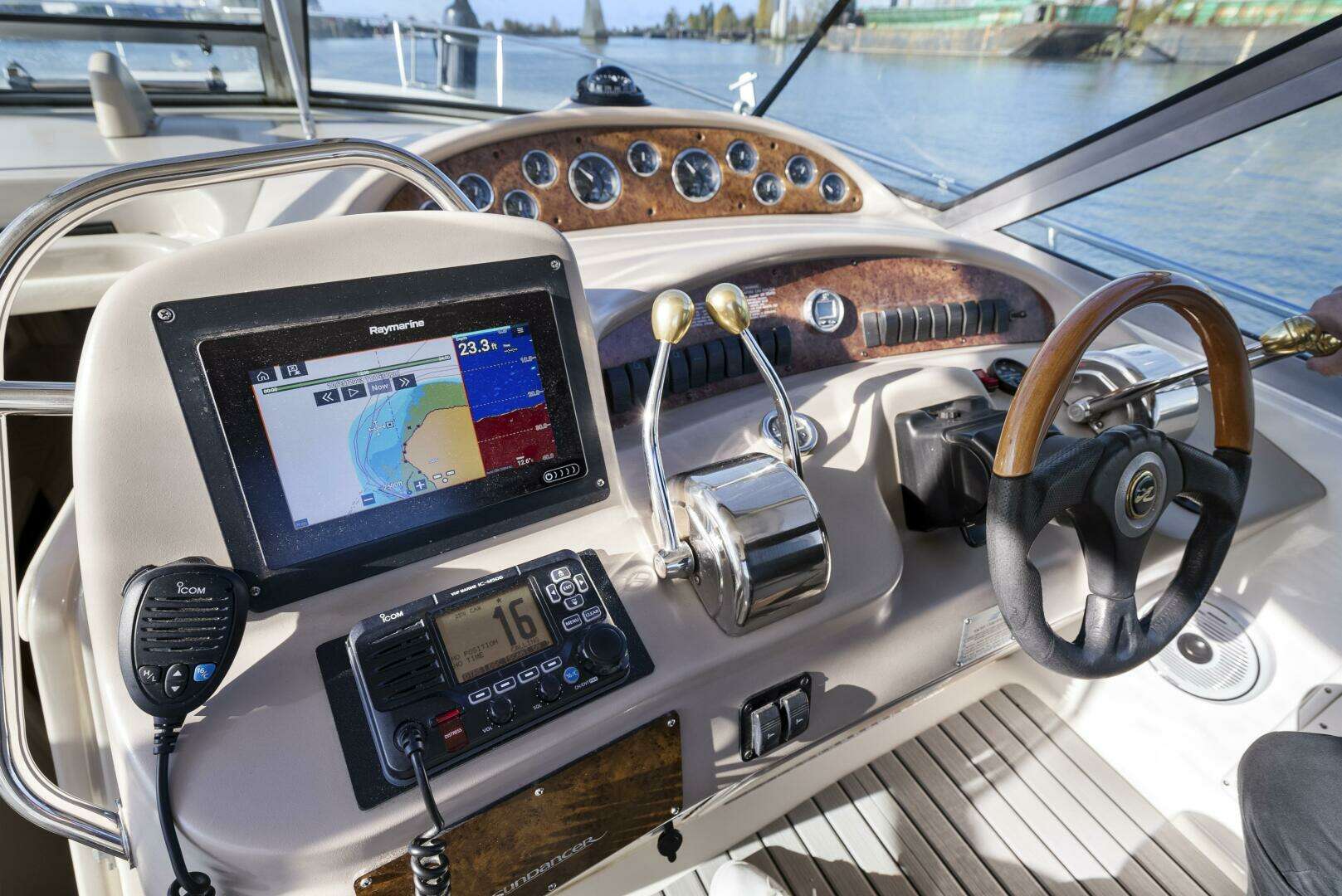 2001 Sea Ray — - Image 6