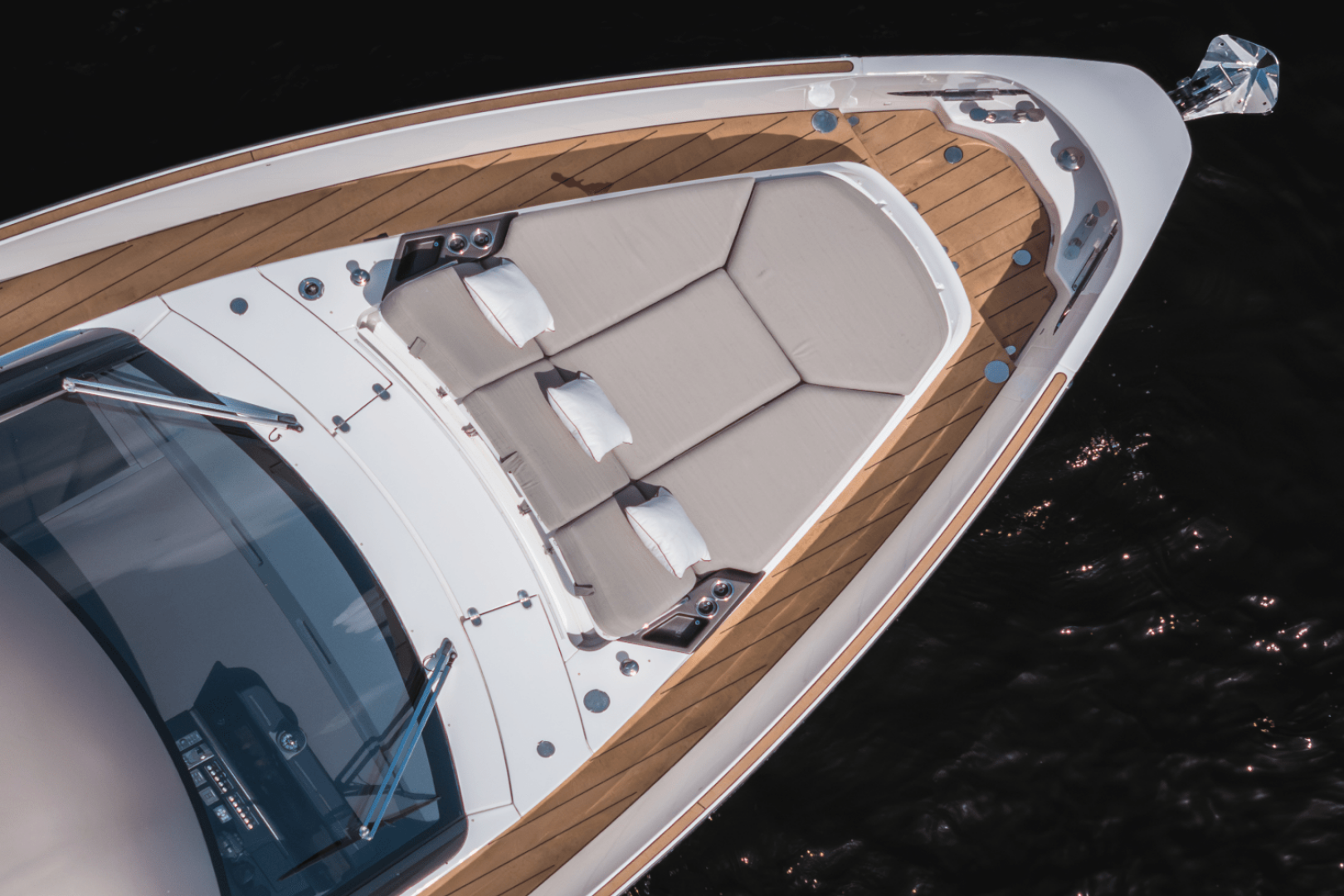2025 Azimut Seadeck 6 - Image 61