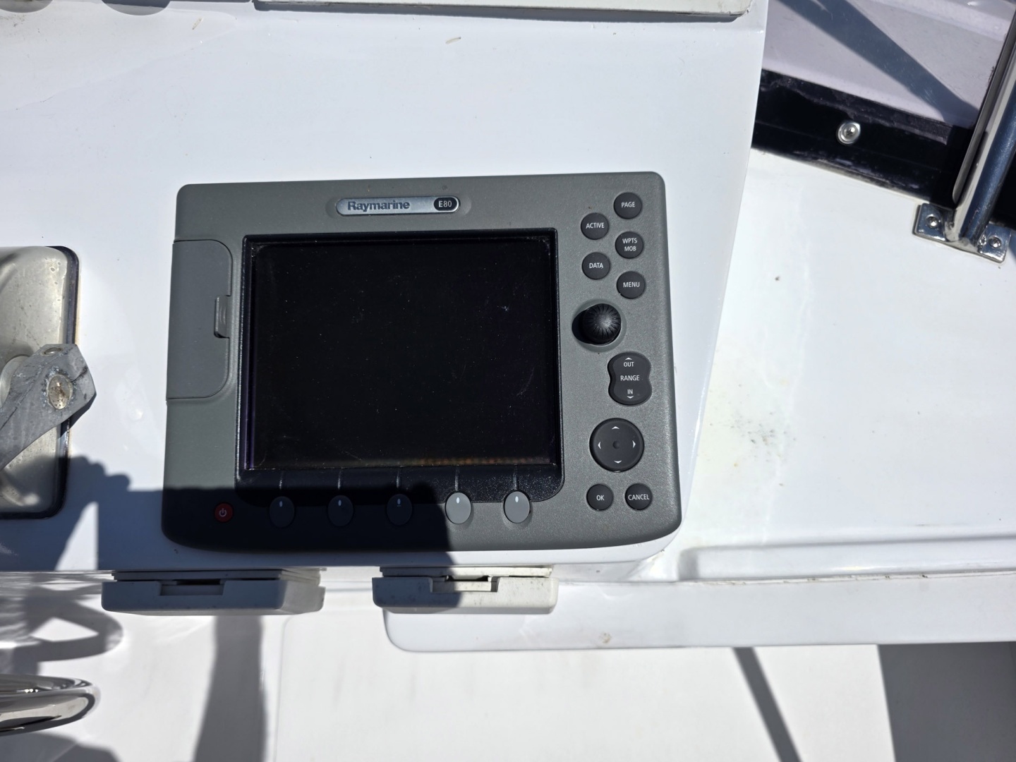 2001 Horizon Sundeck - Image 25